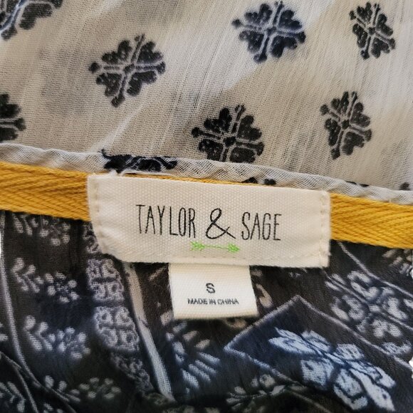 Boho Sheer Blouse Womens Size Small Black White Print Flowy Long Sleeve JJ3488 - Picture 7 of 8